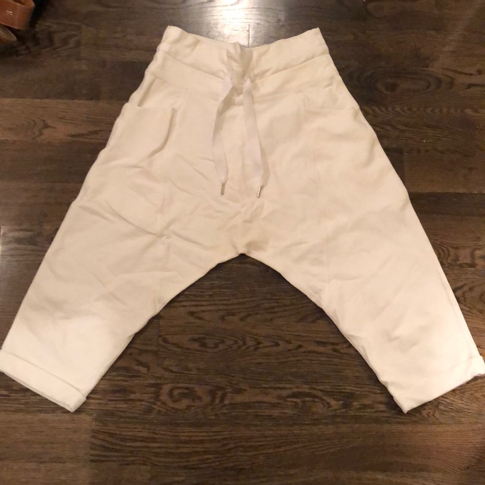 Lululemon Athletica white jogger harem pant